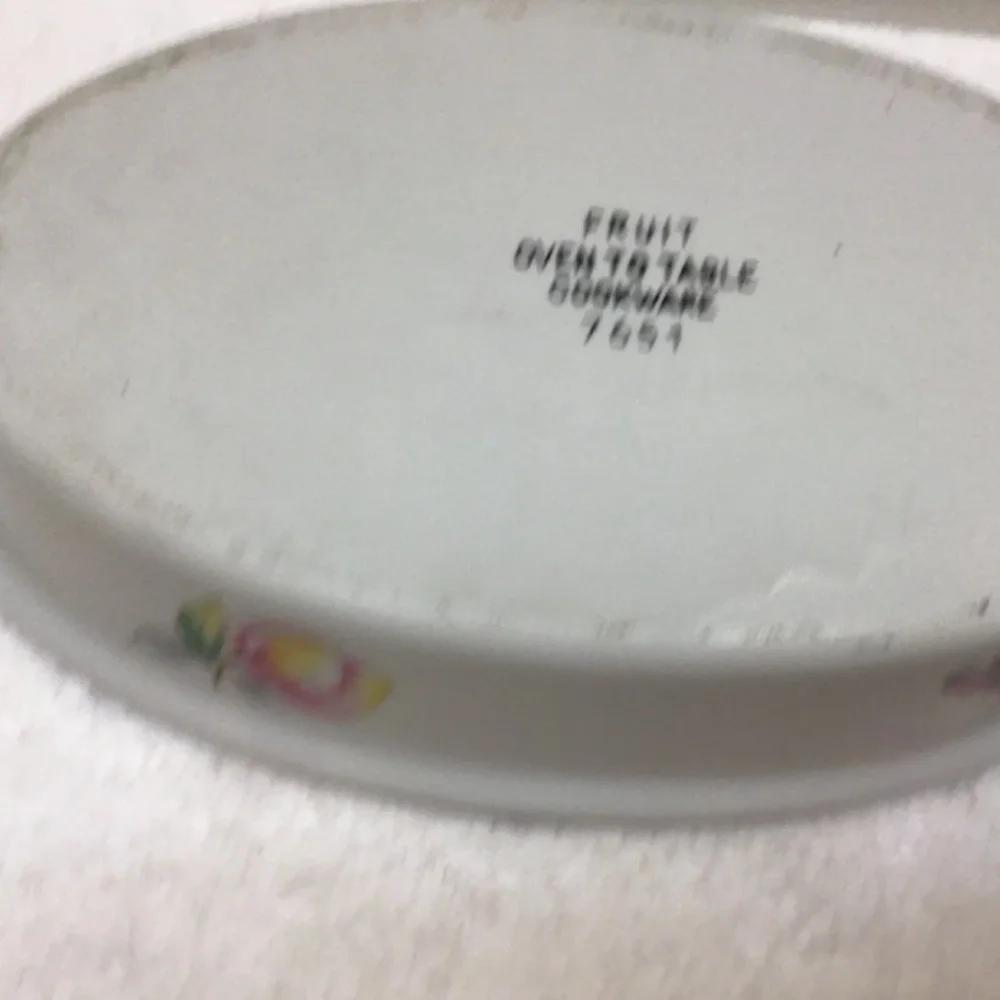 VTG set of 2 Baking Dishes-Fruit Design-From Oven To Table-Home Kitchen Cooking